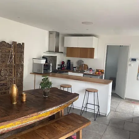 Maison Familiale En Bord De Villa *