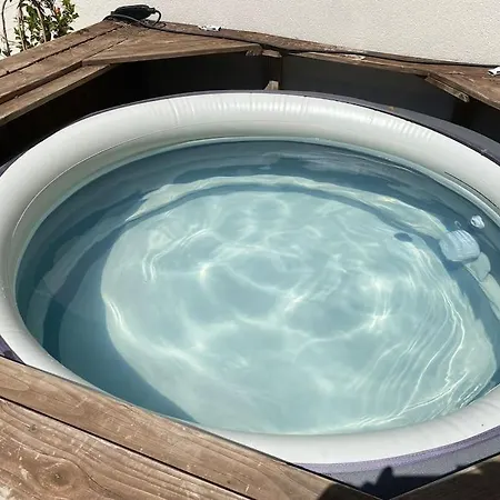 Maison Familiale En Bord De *