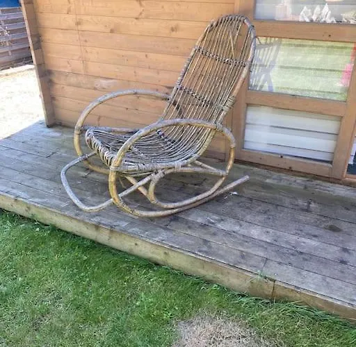 Maison Familiale En Bord De Villa